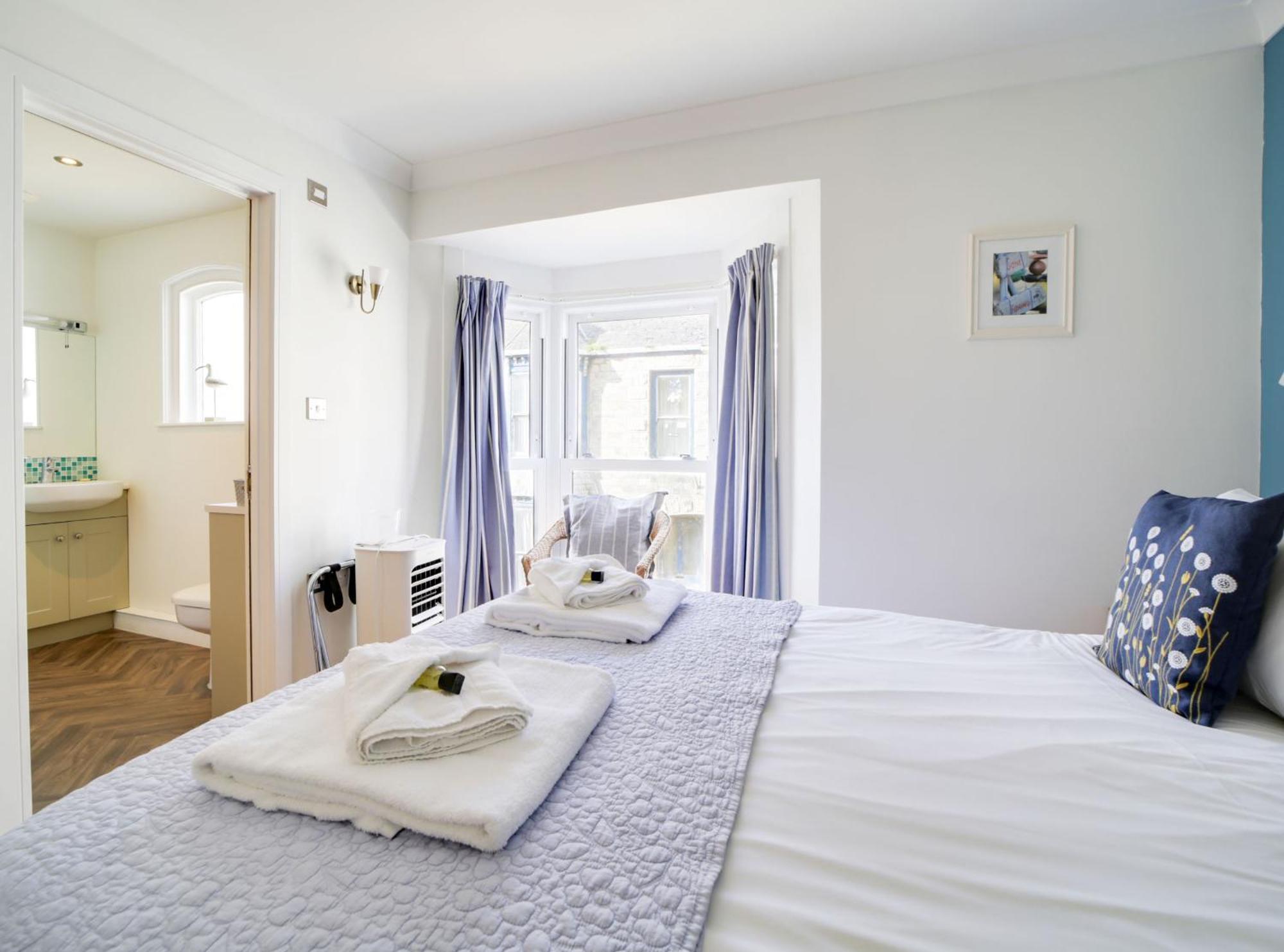 The Artist Loft, Ensuite Guest Rooms, Porthleven Exterior foto